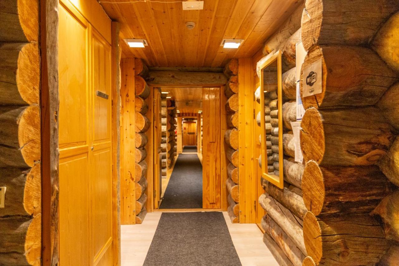 Kuukkeli Log Houses Teerenpesae Saariselka Exterior photo