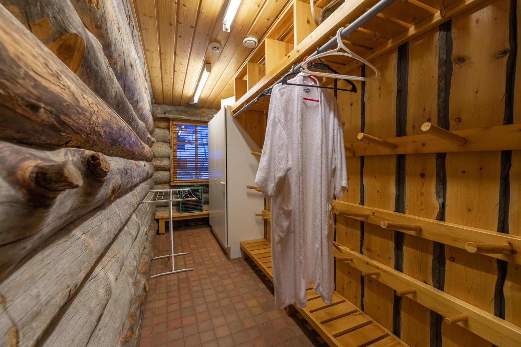 Kuukkeli Log Houses Teerenpesae Saariselka Exterior photo