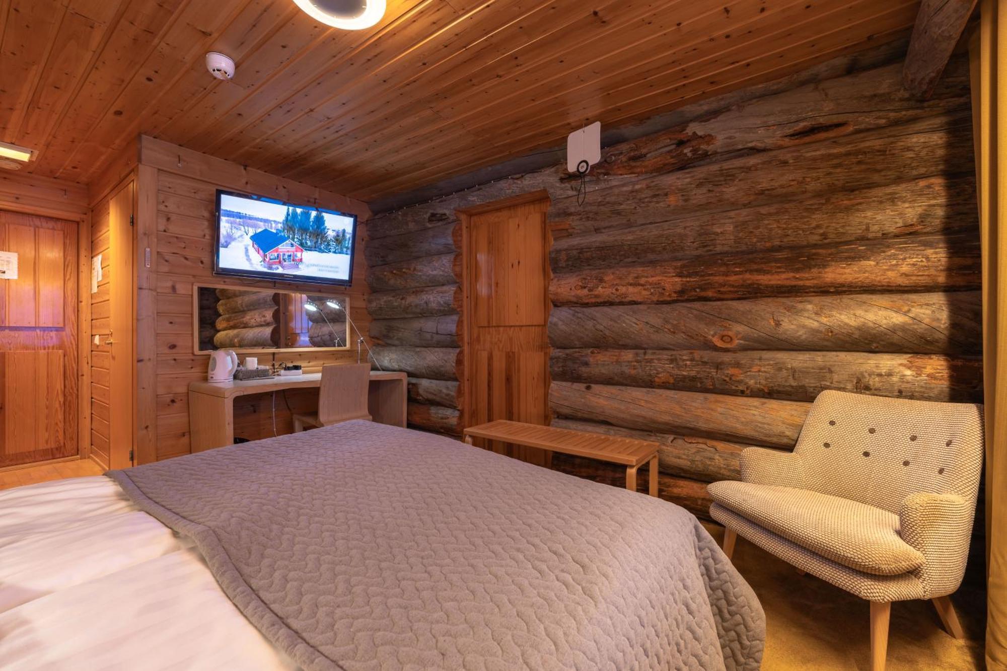 Kuukkeli Log Houses Teerenpesae Saariselka Room photo